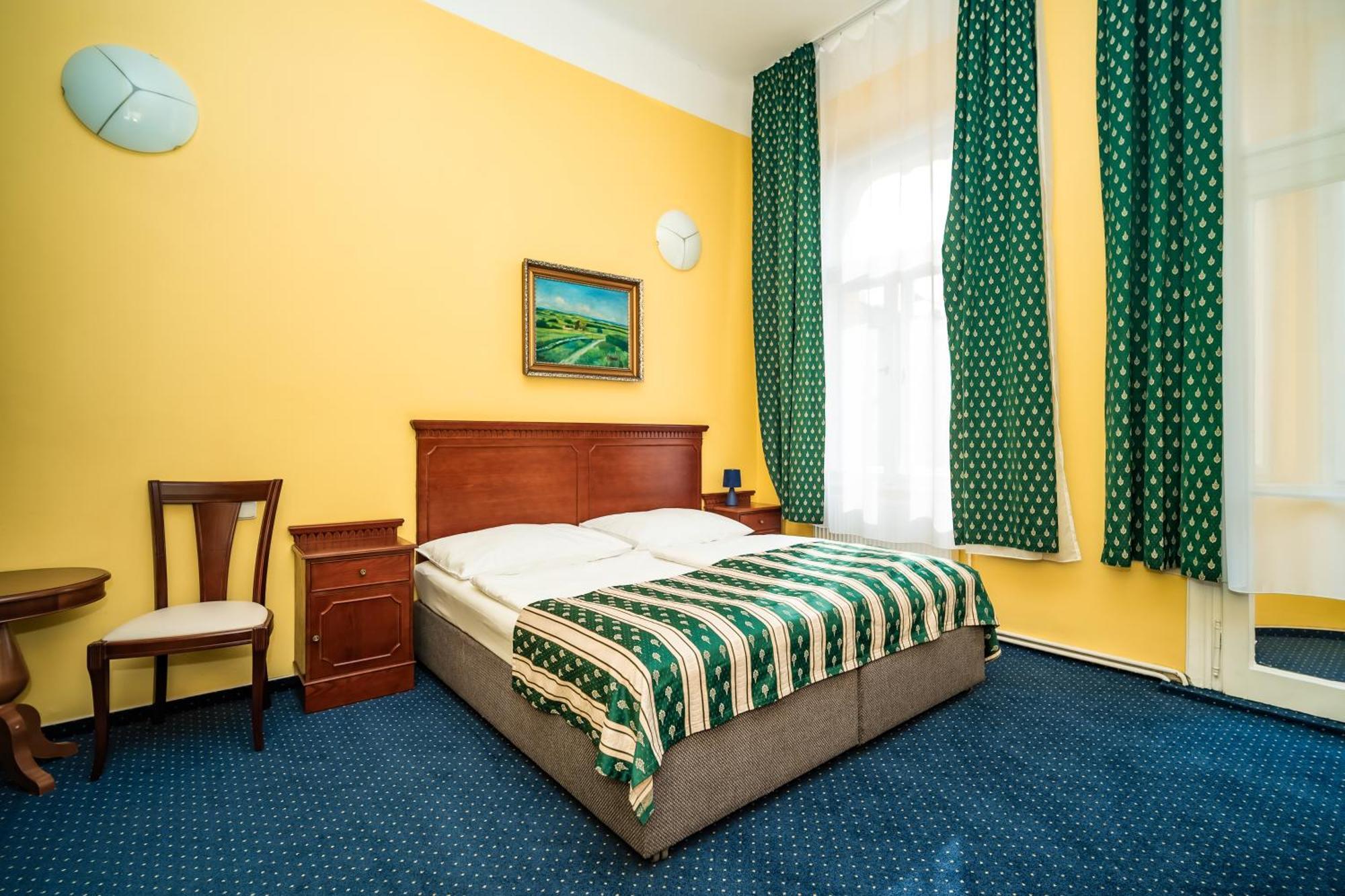 Hotel Otakar Prague Ngoại thất bức ảnh
